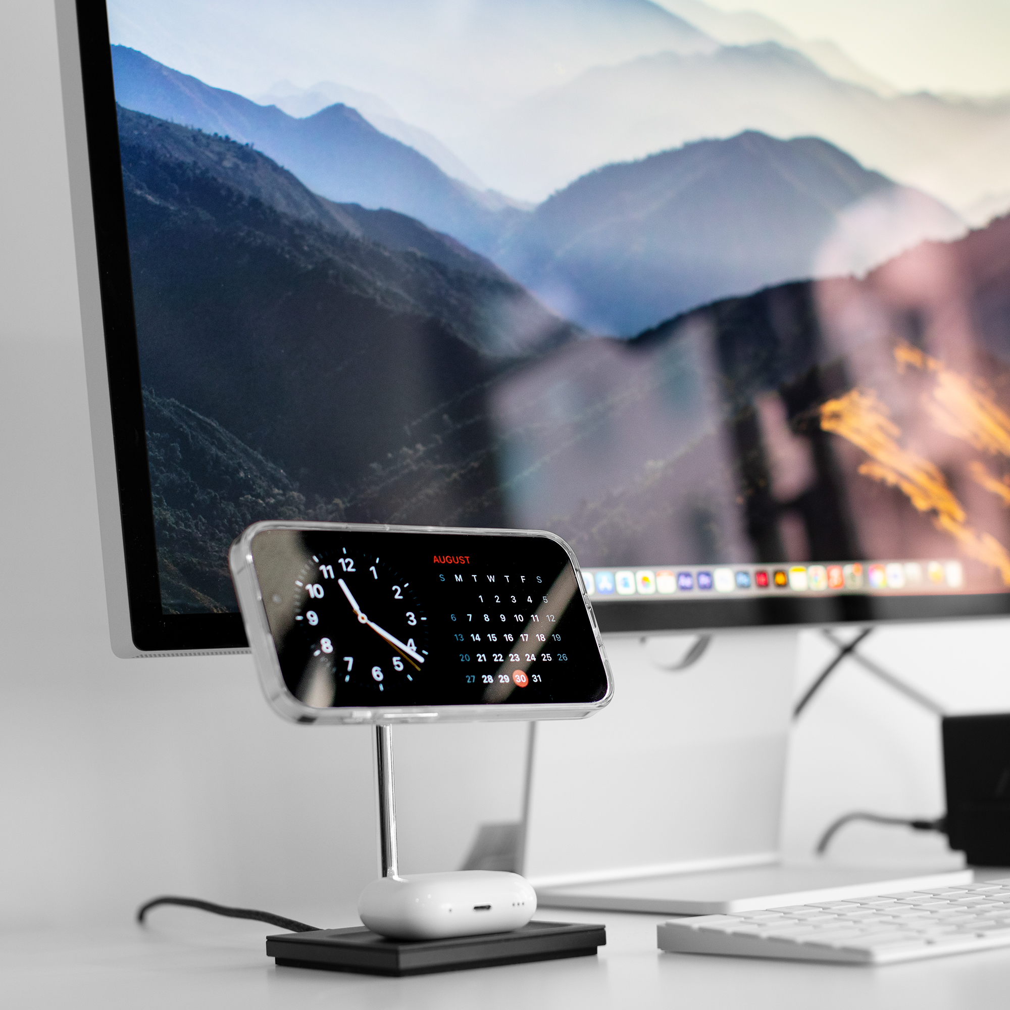 Чехол Native Union (RE)Classic Case MagSafe для iPhone 16 Pro, прозрачный