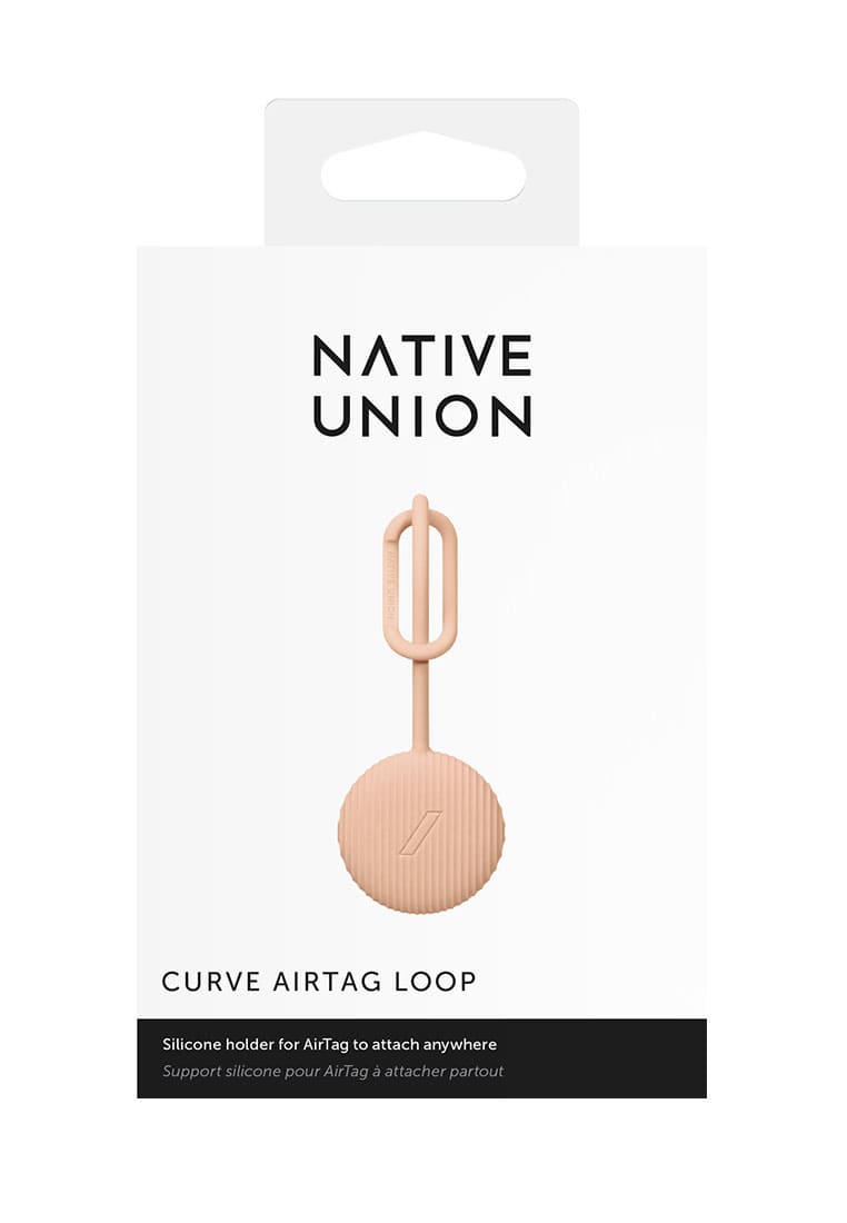 На фото изображено Чехол защитный для AirTag Native Union Curve AirTag Case, персиковый